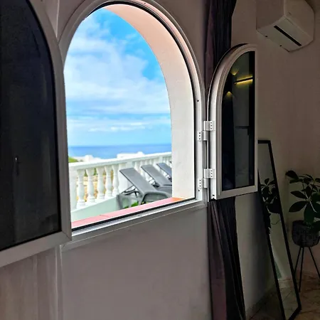 Detached Panoramic Sea View Close To Siam Park, With Private Swimming Pool Costa Adeje (Tenerife)